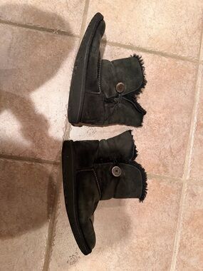UGG Black Shearling Short Button Boot